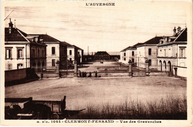 Carte postale ancienne Clermont Ferrand Vue des Gravanches France à Clermont-Ferrand