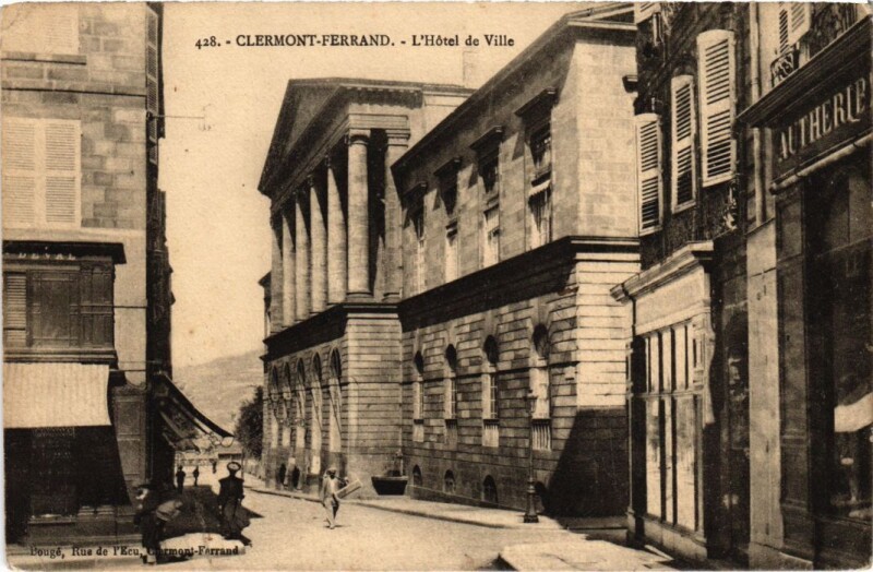Carte postale ancienne Clermont Ferrand L'Hotel de Ville France à Clermont-Ferrand