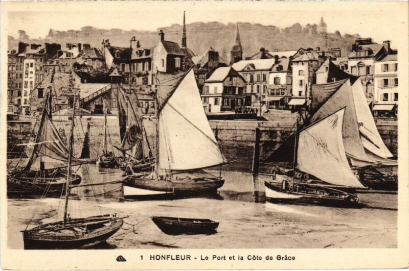 Carte postale ancienne Honfleur Le Port et la Cote de Grace France à Honfleur