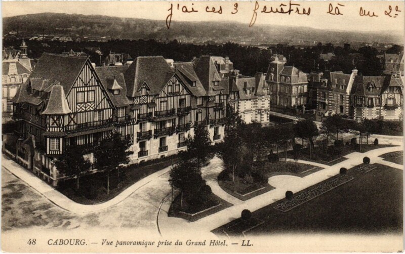 Carte postale ancienne Cabourg Vue panoramique prise du Grand Hotel France à Cabourg