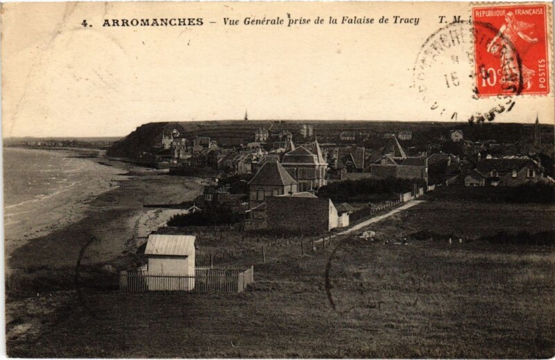 Carte postale ancienne Arromanches-les-Bains Vue Generale prise de la Falaise France à Arromanches-les-Bains