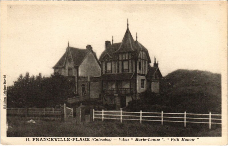 Carte postale ancienne Franceville-Plage Villas Marie Louise, Petit Manoir France
