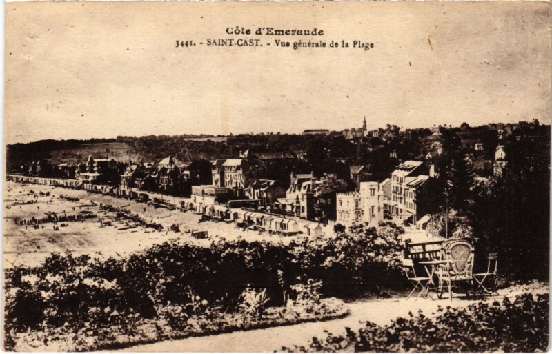 Carte postale ancienne Saint-Cast Vue Generale de la Plage