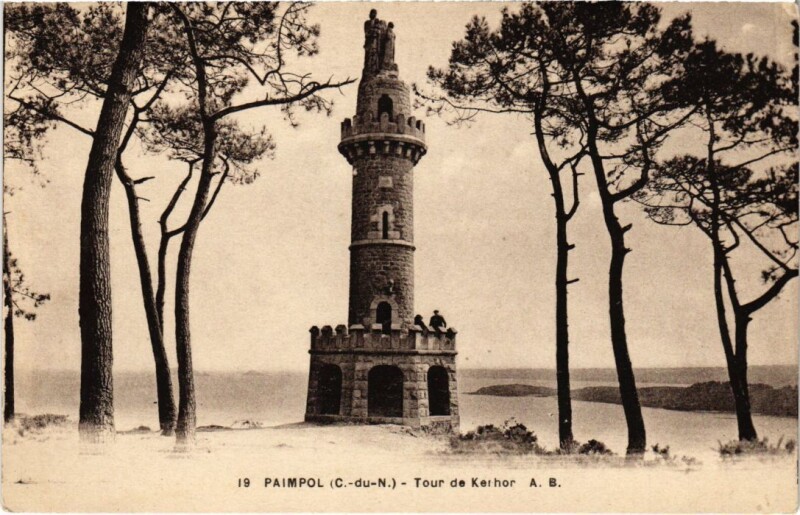 Carte postale ancienne Paimpol Tour de Kerhol à Paimpol