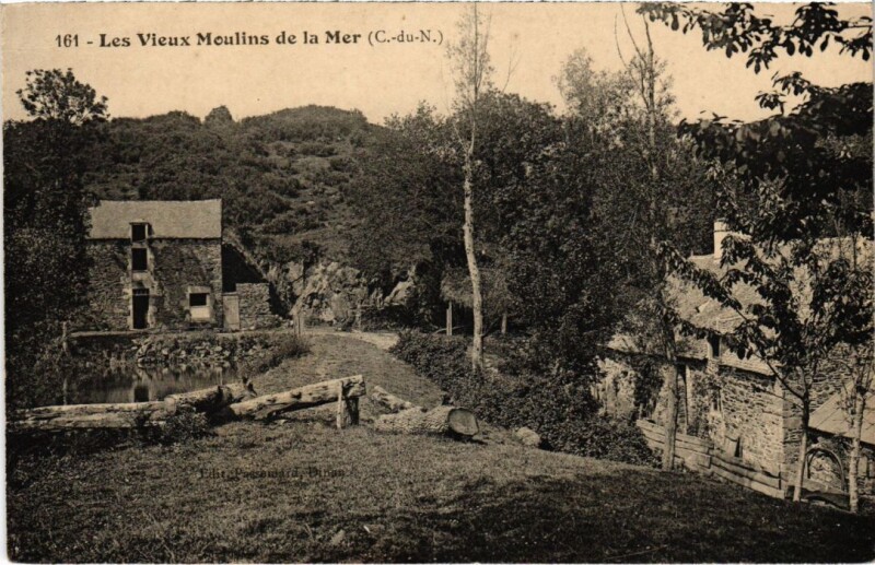 Carte postale ancienne Les Vieux Moulin de la Mer