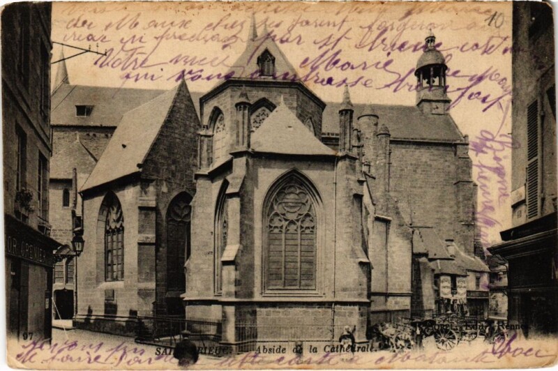 Carte postale ancienne Abside de la Cathédrale à Saint-Brieuc