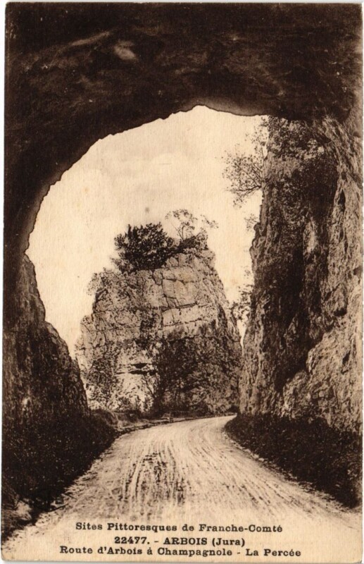 Carte postale ancienne Arbois Route d'Arbois a Champagnole à Arbois