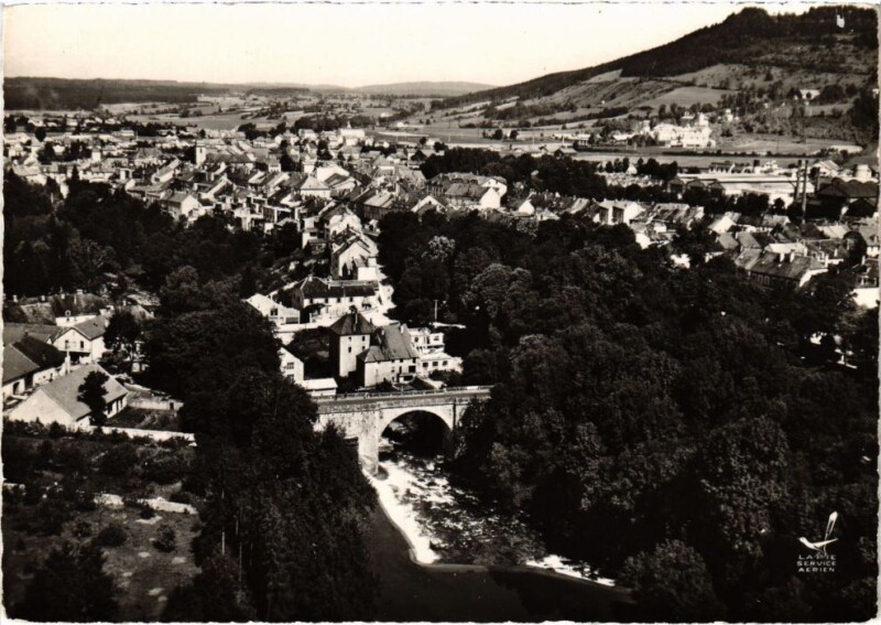 Carte postale ancienne Champagnole Le Pont sur l'Ain à Champagnole