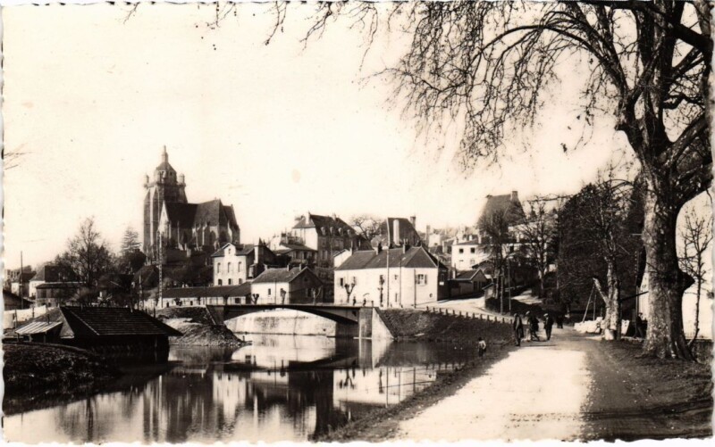 Carte postale ancienne Dole Le Port