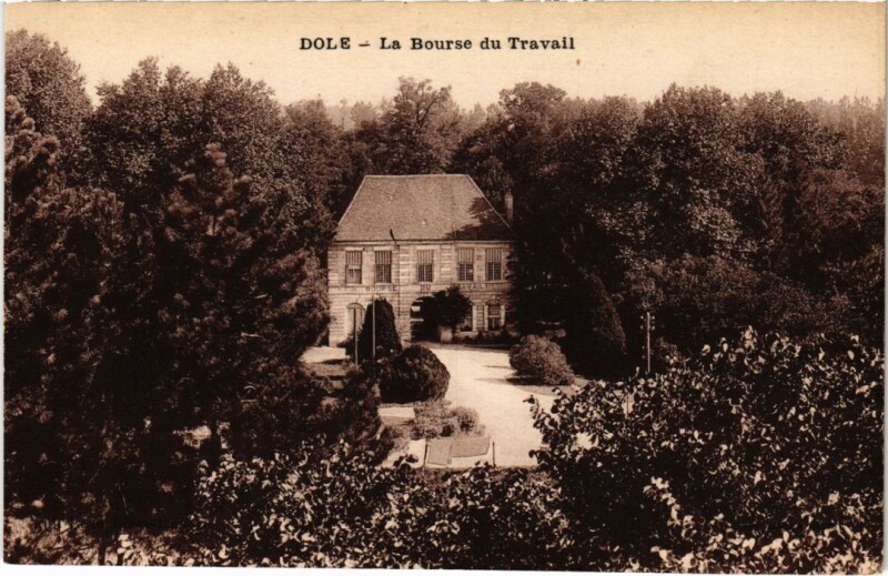 Carte postale ancienne Dole La Bourse du Travail