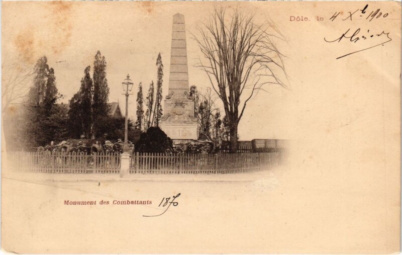 Carte postale ancienne Dole Monument des Combattants