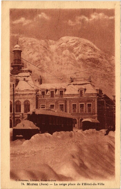 Carte postale ancienne Morez La neige place de l'Hotel de Ville