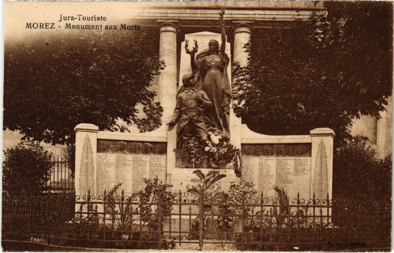Carte postale ancienne Morez Monument aux Morts