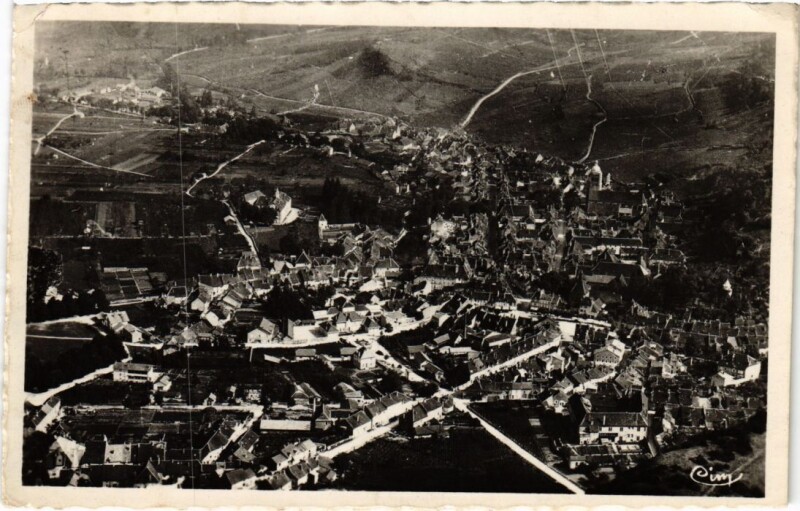 Carte postale ancienne Poligny vue aerienne à Poligny