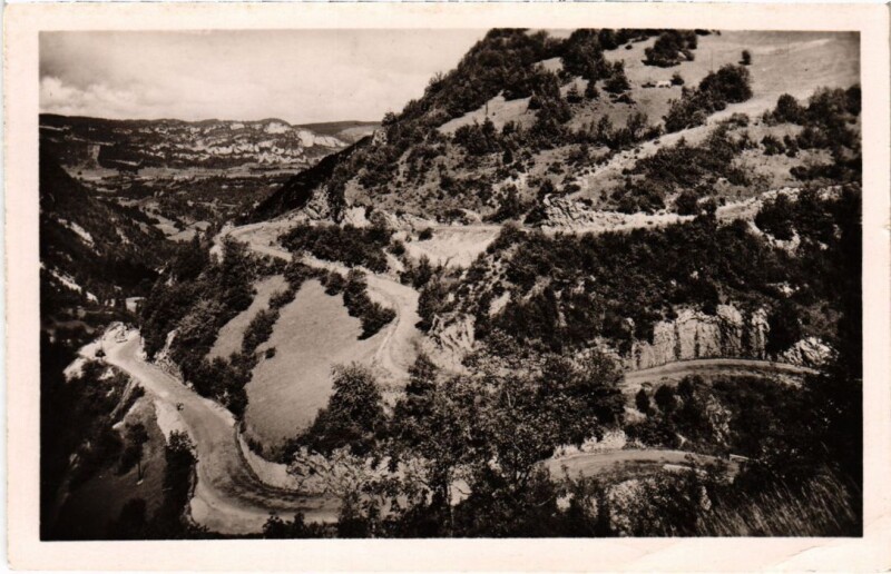 Carte postale ancienne Saint Claude Les Lacets du Septmoncel à Saint-Claude
