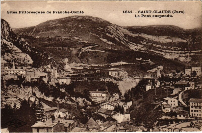 Carte postale ancienne Saint Claude Pont Suspendu à Saint-Claude