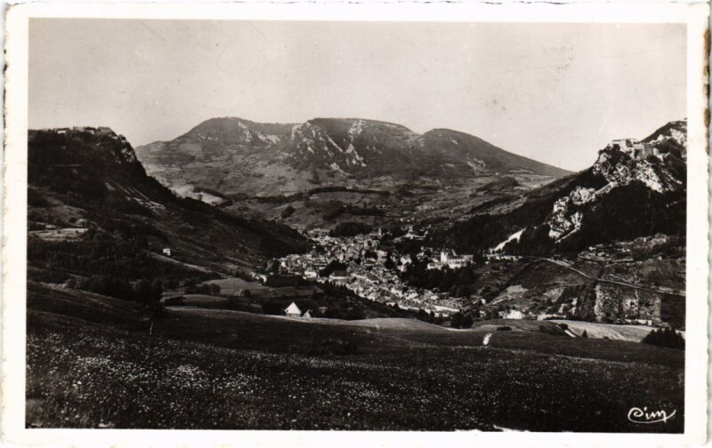 Carte postale ancienne Salins les Bains vue generale à Salins-les-Bains