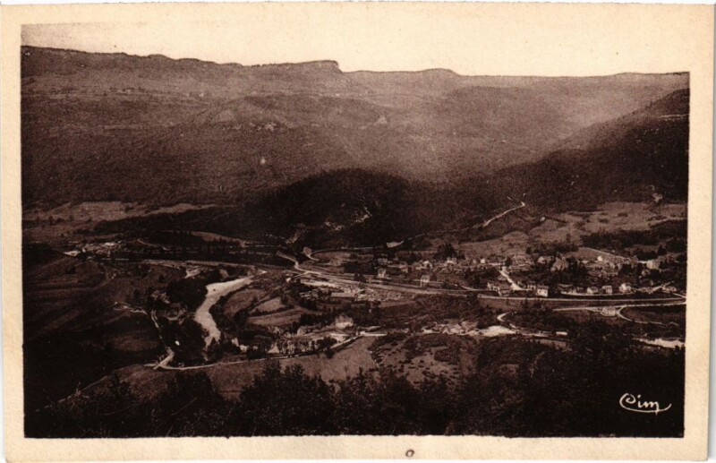 Carte postale ancienne Molinges vue generale