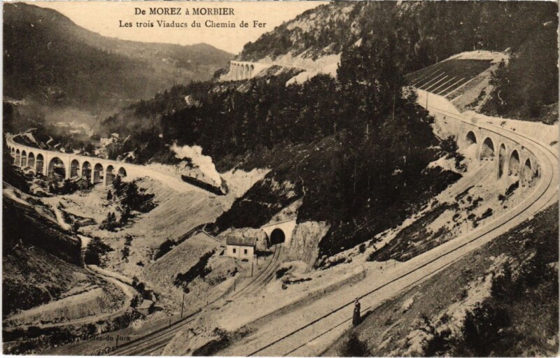 Carte postale ancienne Les trois viaducs du chemin de fer à Chemin