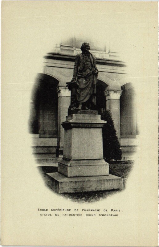 Carte postale ancienne Ecole Supérieure de Pharmacie de Paris - Statue de Parmentier (Cour d'Honneur) à Paris 6e