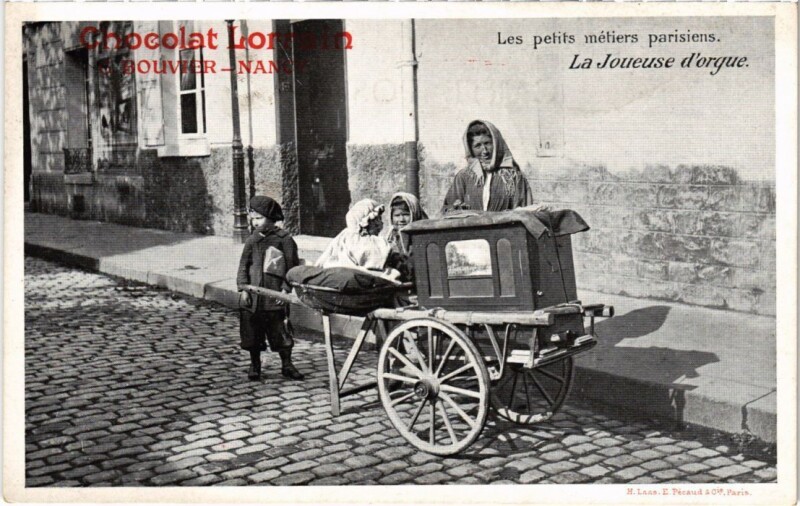 Carte postale ancienne Paris Petits Metiers la joueuse d'orgue