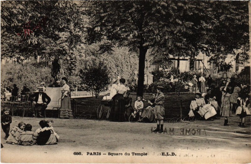 Carte postale ancienne Paris 3e Square du Temple à Paris 3e