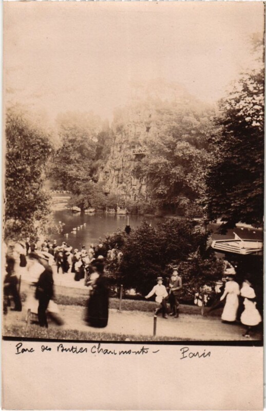 Carte postale ancienne Parc des Buttes-Chaumont à Paris 19e