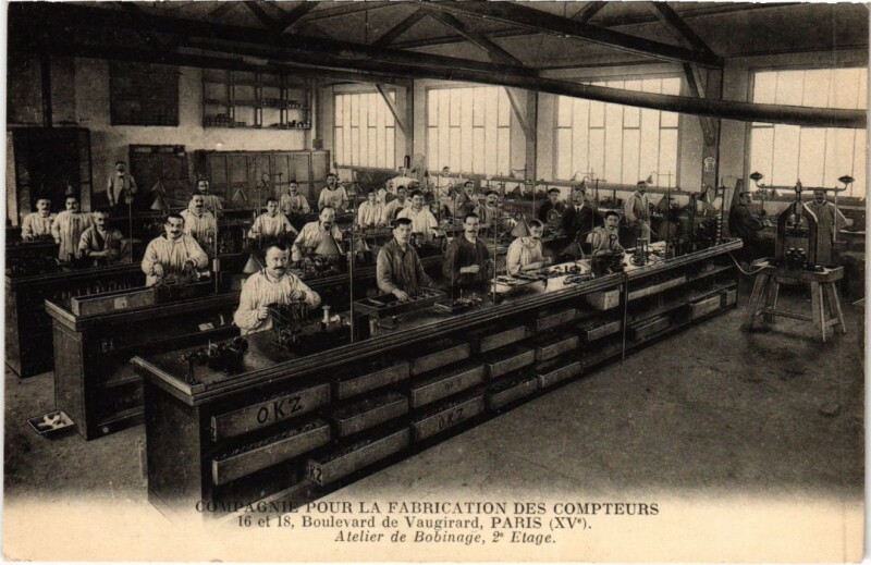 Carte postale ancienne Compagnie pour la fabrication des compteurs - Boulevard de Vaugirard - Atelier de Bobinage à Paris 15e