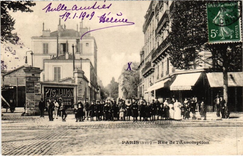 Carte postale ancienne Rue de l'Assomption à Paris 16e