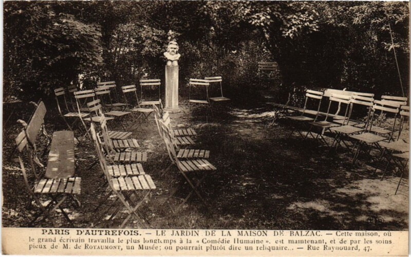 Carte postale ancienne Le Jardin de la Maison de Balzac à Paris 16e