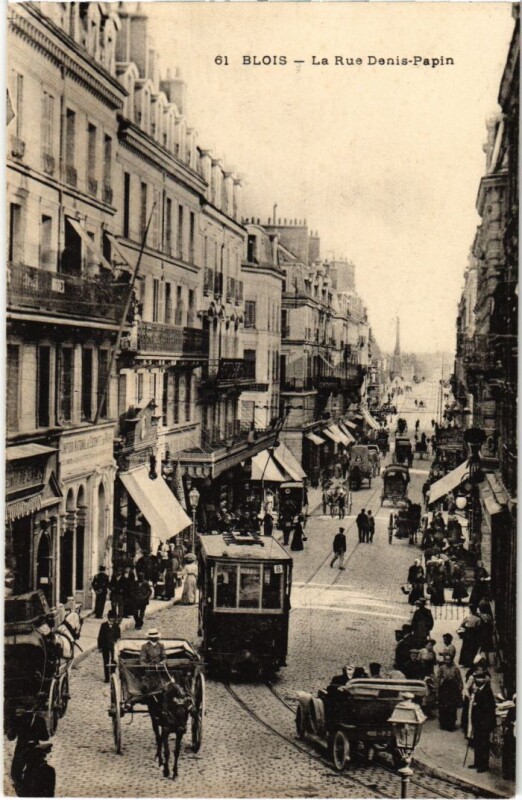 Carte postale ancienne Blois La Rue Denis-Papin France à Blois