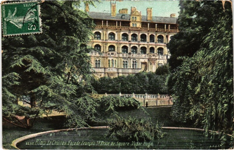 Carte postale ancienne Blois Le Chateau France à Blois