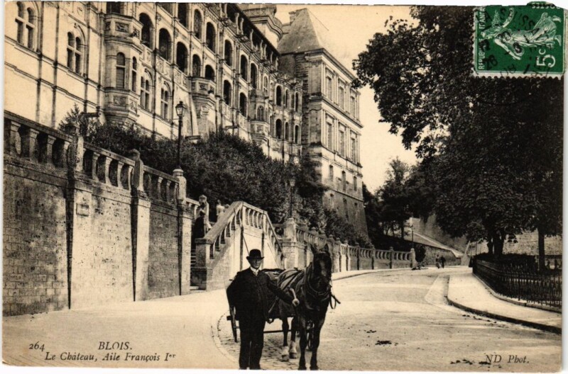 Carte postale ancienne Blois Le Chateau, Aile Francois Ier France à Blois