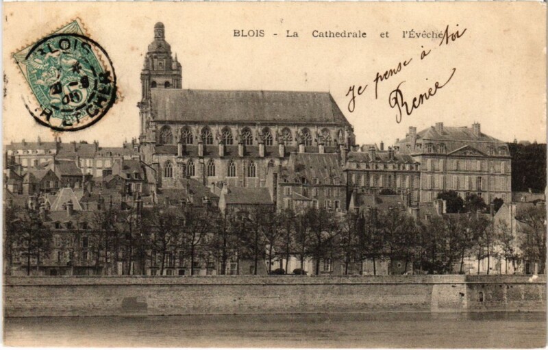 Carte postale ancienne Blois La Cathedrale et l'Eveche France à Blois