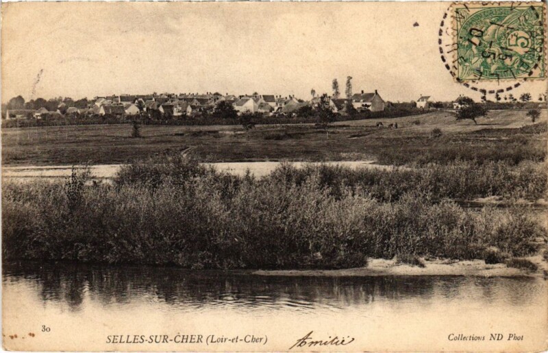 Carte postale ancienne Selles sur Cher Vue Generale France à Selles-sur-Cher