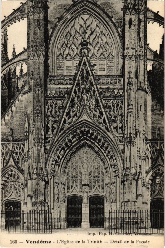 Carte postale ancienne Vendome L'Eglise de la Trinite France
