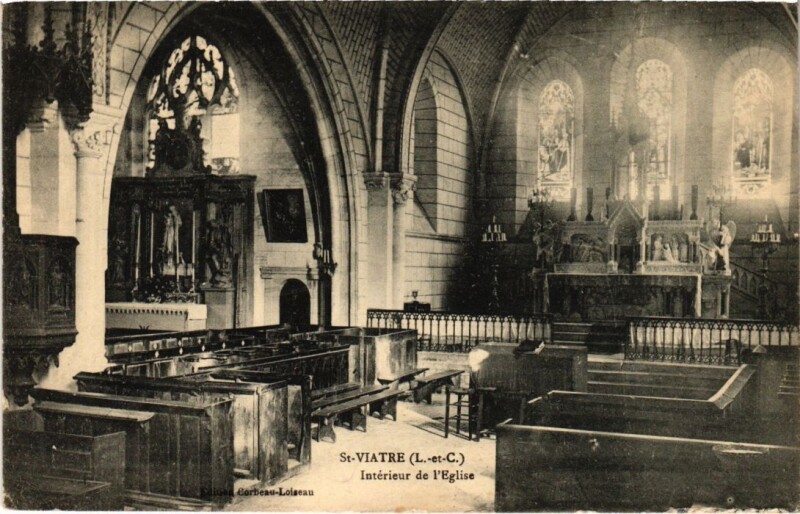 Carte postale ancienne Saint-Viatre Interieur de l'Eglise France