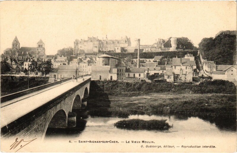 Carte postale ancienne St.Aignan sur Cher Le Vieux Moulin France