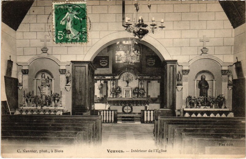 Carte postale ancienne Veuves Interieur de l'Eglise France