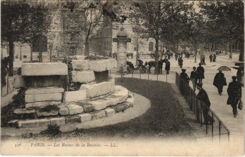 Carte postale ancienne Paris 4e Ruines de la Bastille