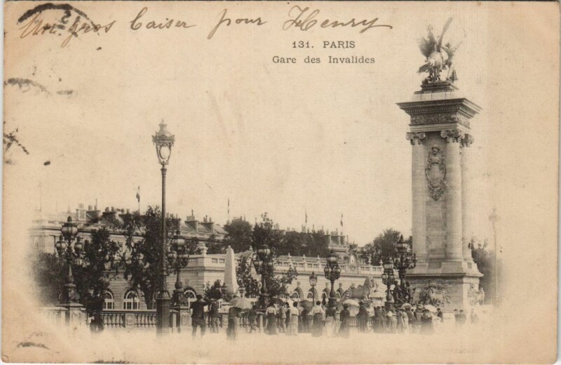Carte postale ancienne Paris 7e Gare des Invalides