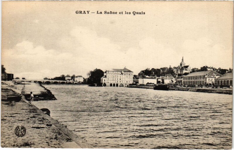 Carte postale ancienne Gray La Saone et les Quais