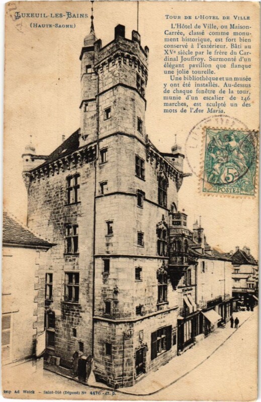 Carte postale ancienne Luxeuil-les-Bains Tour de l'Hotel de Ville à Luxeuil-les-Bains