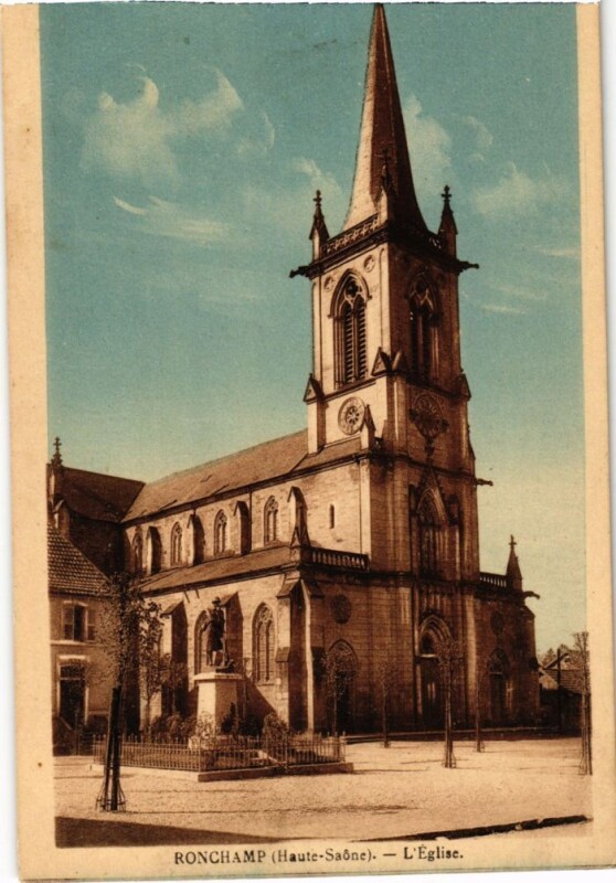 Carte postale ancienne Ronchamp l'Eglise à Ronchamp