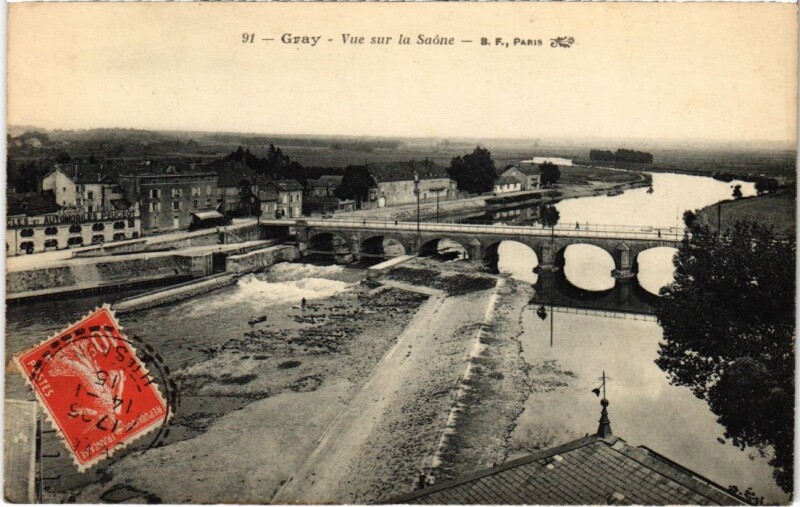 Carte postale ancienne Gray vue sur la Saone
