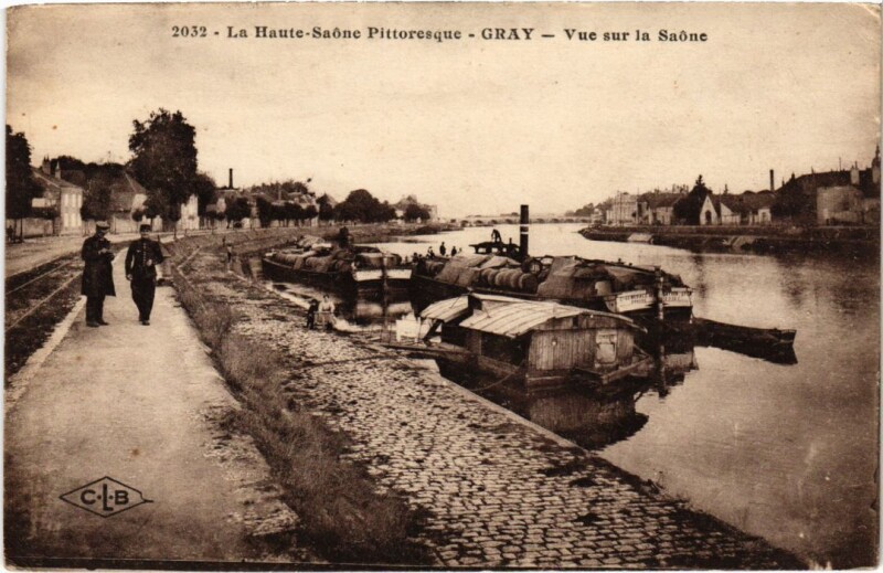 Carte postale ancienne Gray Vue sur la Saone