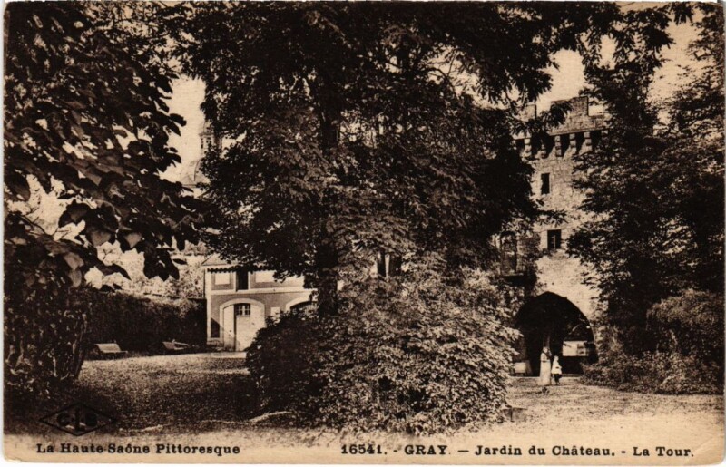 Carte postale ancienne Gray Jardin du Chateau la Tour