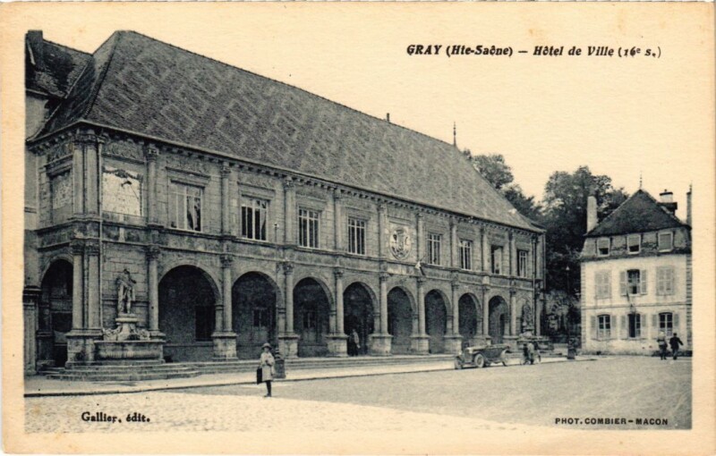 Carte postale ancienne Gray Hotel de Ville