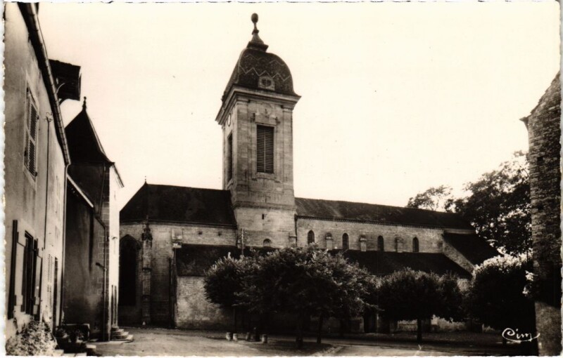 Carte postale ancienne Pesmes l'Eglise à Pesmes