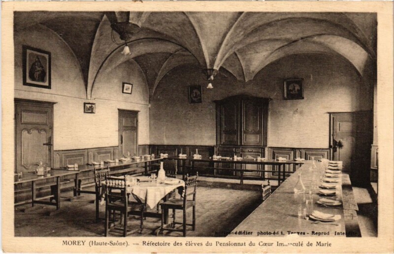 Carte postale ancienne Morey Refectoire Pensionnat